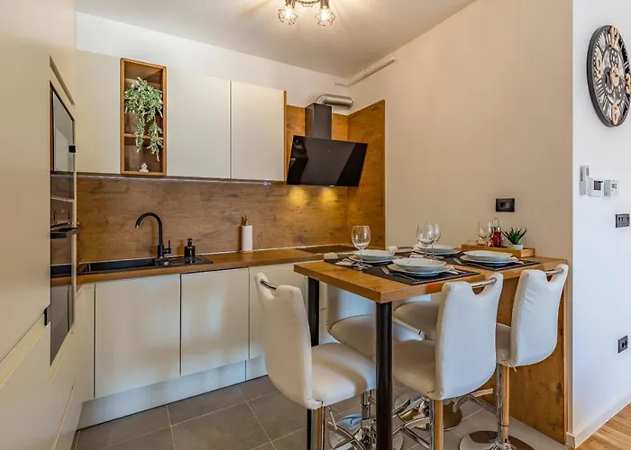 Lägenhet Jelena Apt. *