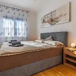 Apartment Jelena Apt.
